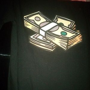 Ladies all black Money stack t- 👕